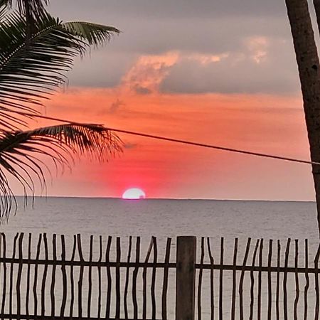 Olu Beach Villa 安伯朗戈德 外观 照片