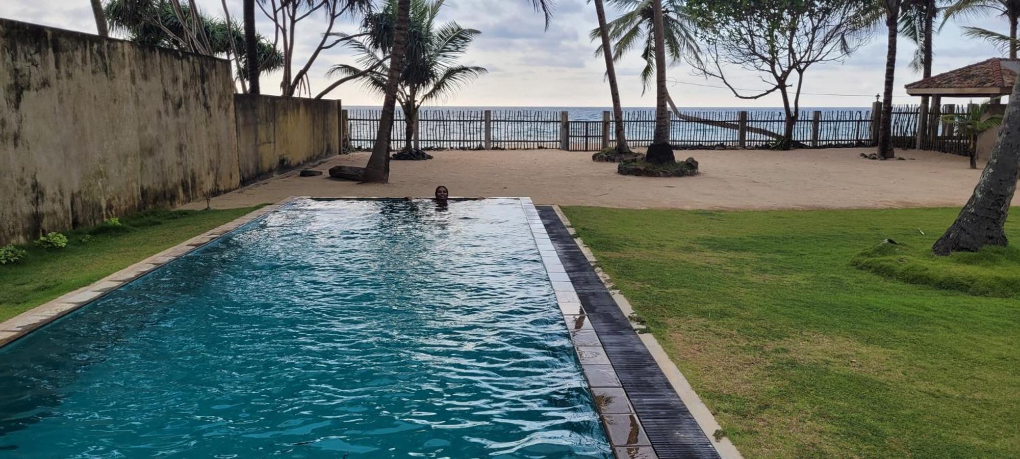 Olu Beach Villa 安伯朗戈德 外观 照片